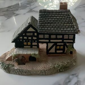 Gray and Black Tudor Decor Accents